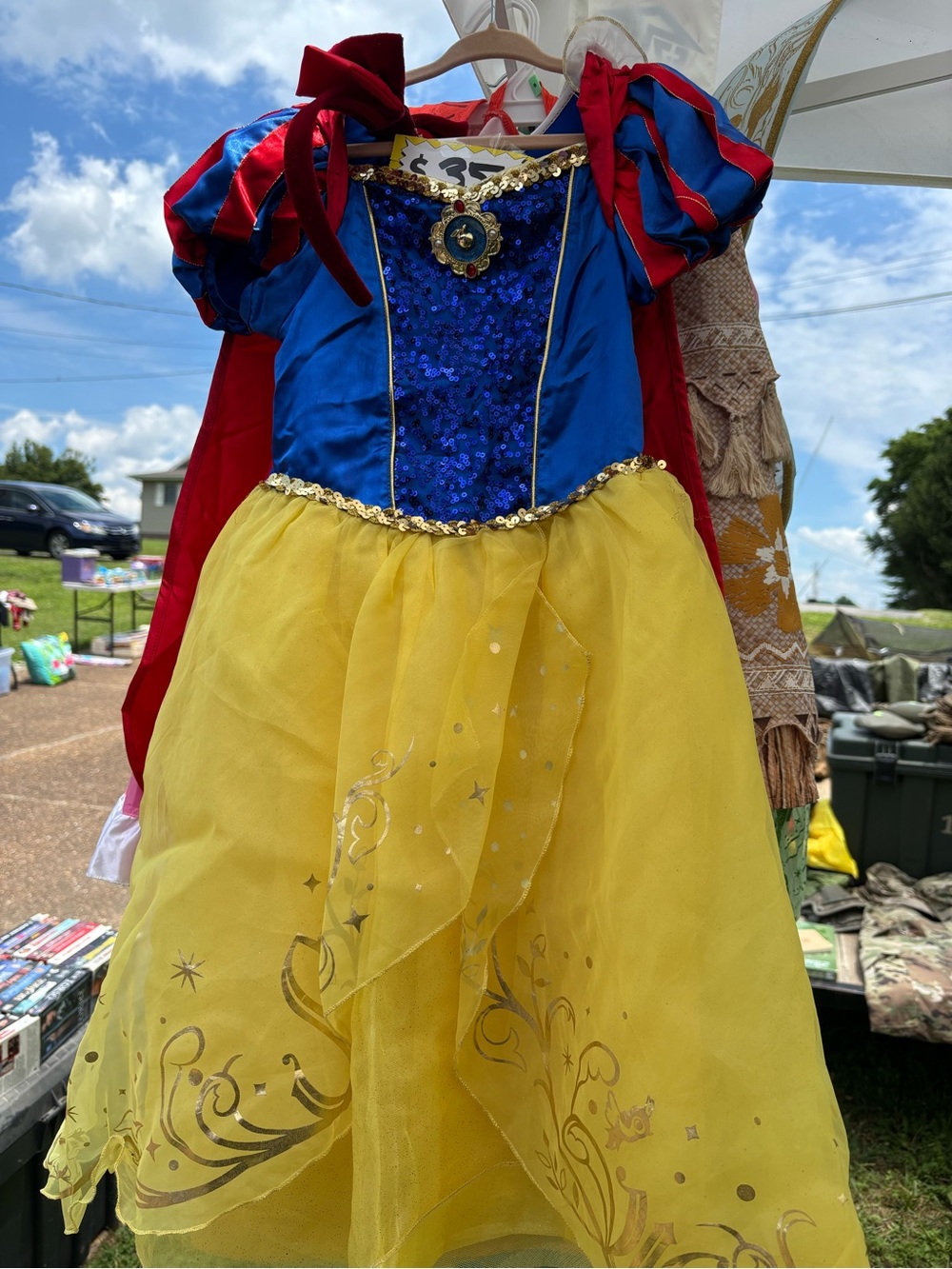 Disney Store Snow White costume with Disney store headband Girls 5/6